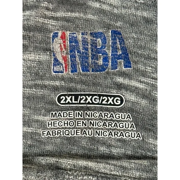 NBA Mens 2XL Heather Gray Los Angeles Lakers Distressed T-Shirt Casual - Picture 3 of 15